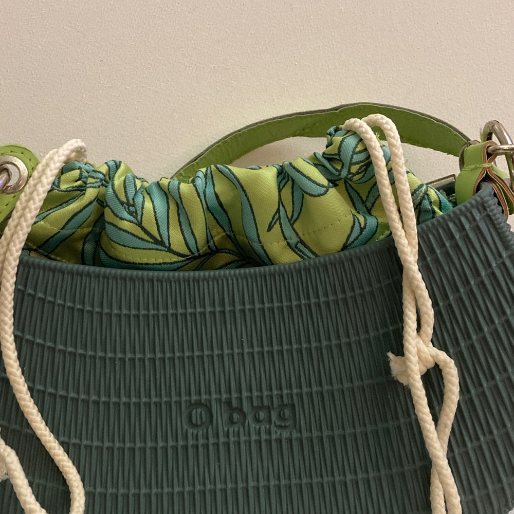 O bag Italian Green Gray Bag plastic on the bottom fabric bag inside 11x7 boho - Picture 5 of 7